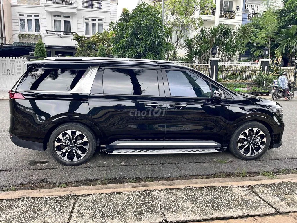 Kia Carnival 2023 photo 5