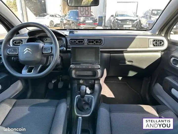 Citroen C3 2023 photo 2