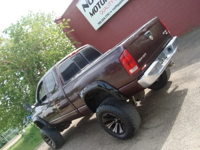 Dodge Ram 2500 2005 photo 2