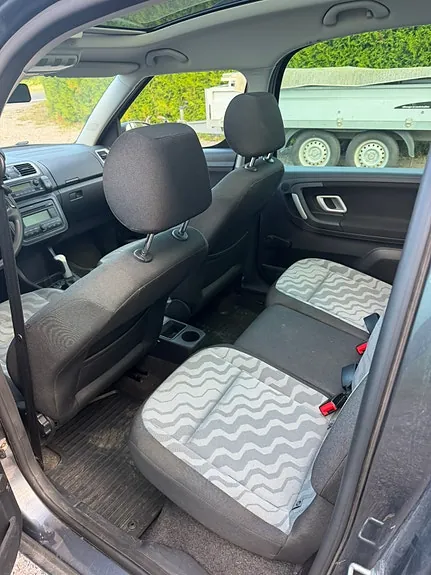 Skoda Roomster 2008 photo 4