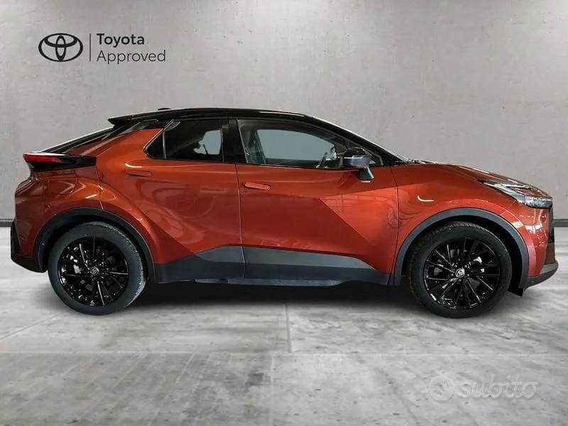 Toyota C-Hr 2025 photo 4