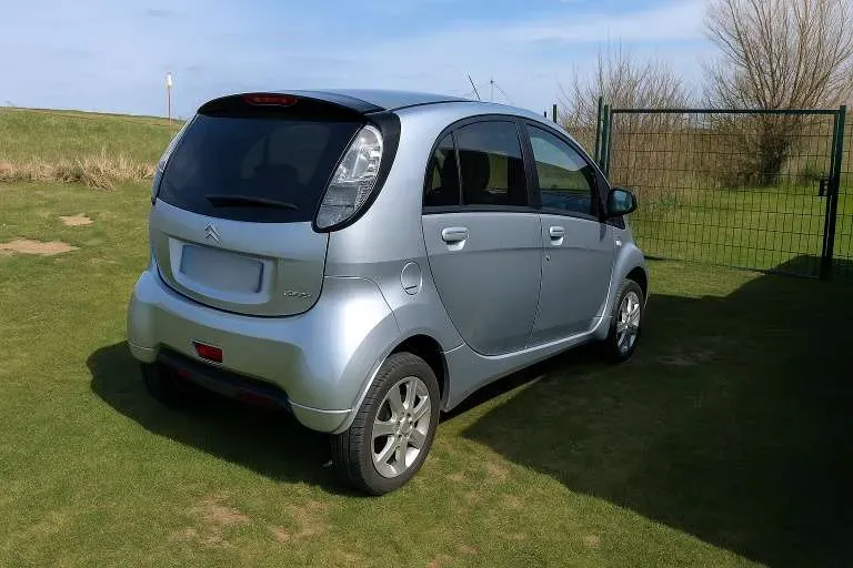Citroen C-Zero 2011 photo 2
