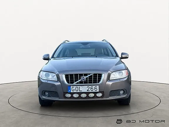 Volvo V70 2008 photo 4