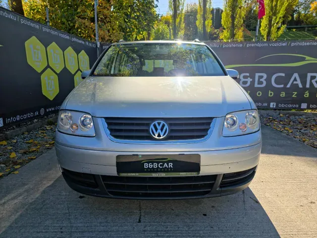 Volkswagen Touran 2007 photo 2