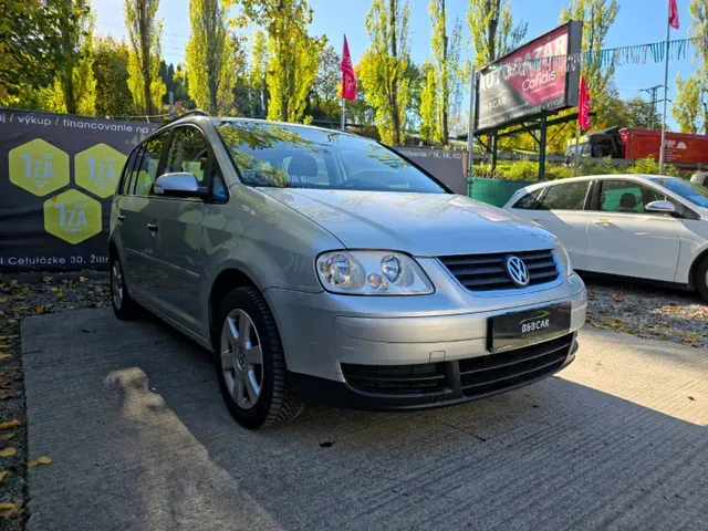 Volkswagen Touran 2007 photo 3