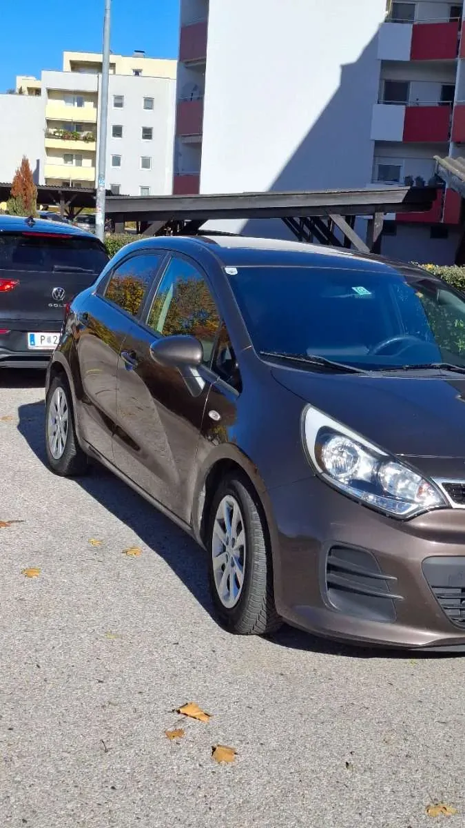 Kia Rio 2016 photo 2