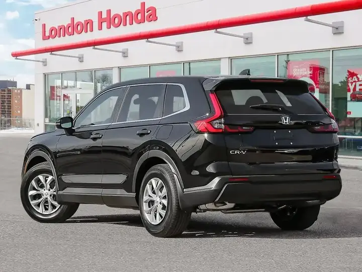 Honda Cr-V 2027 photo 4
