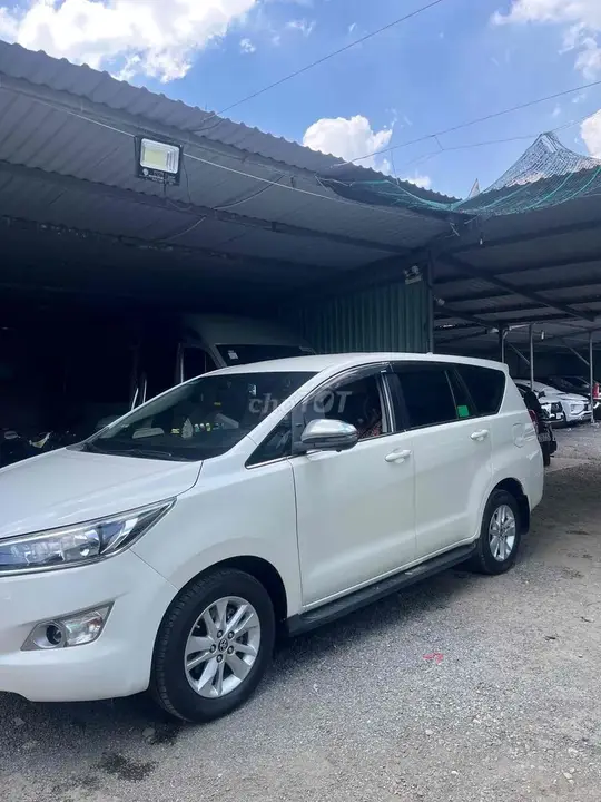Toyota Innova 2019 photo 2