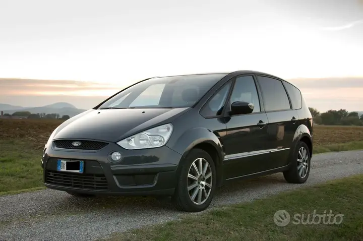 Ford S-Max