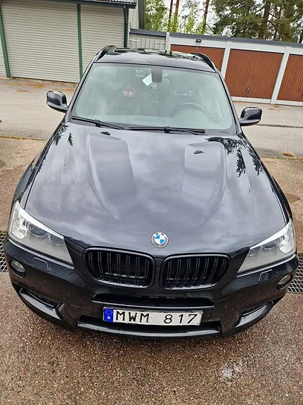 BMW X3 2012 photo 2