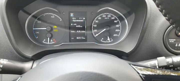 Toyota Yaris 2017 photo 2