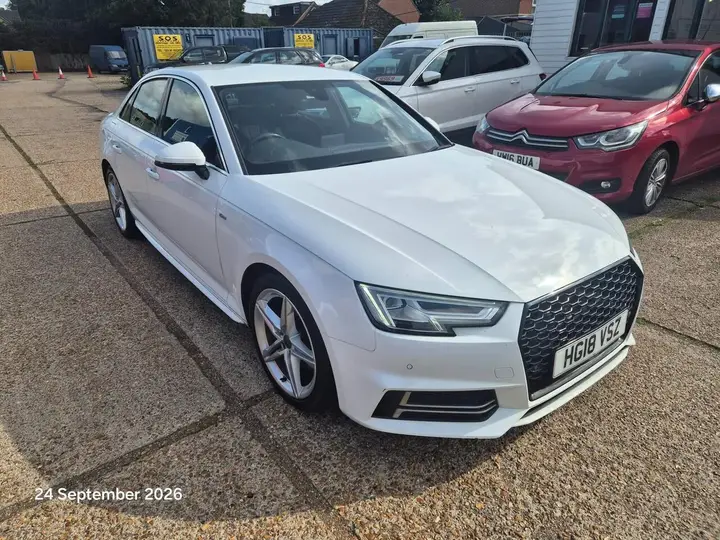 Audi A4 2018 photo 5