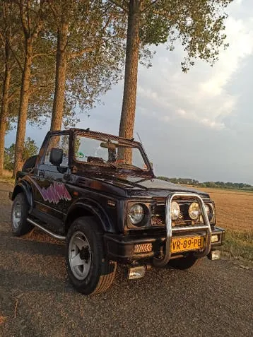 Suzuki Samurai