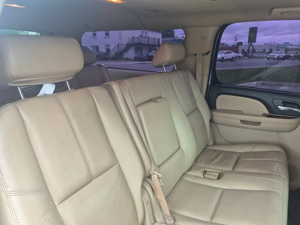 Chevrolet Suburban 2007 photo 5