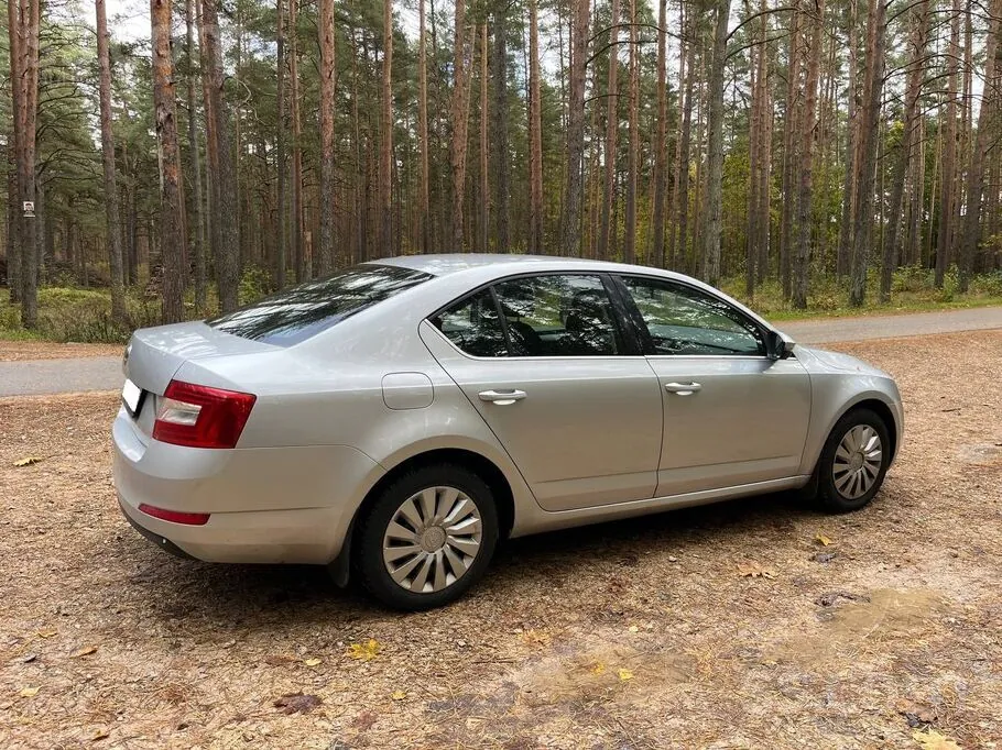 Skoda Octavia 2013 photo 4