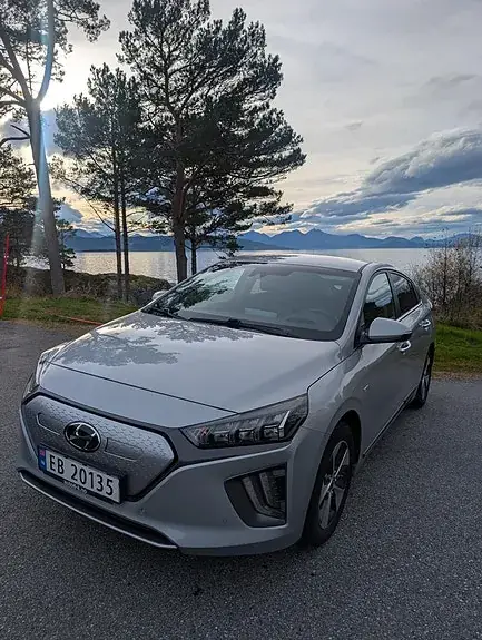 Hyundai Ioniq 2020 photo 4