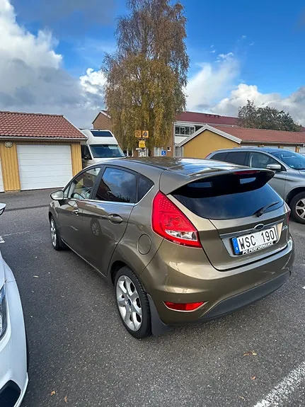 Ford Fiesta 2012 photo 5