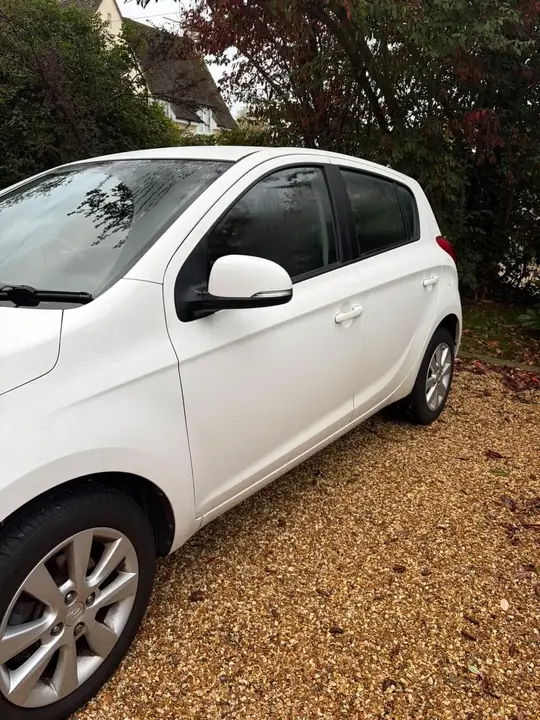 Hyundai I20