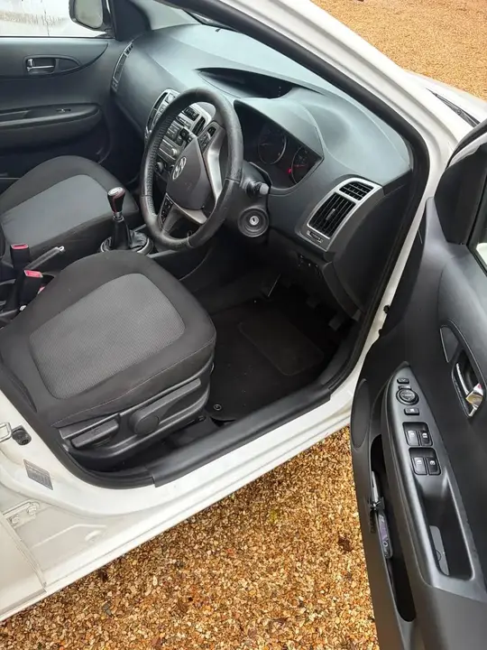 Hyundai I20 2014 photo 4