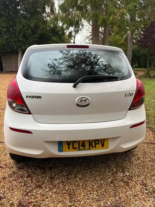Hyundai I20 2014 photo 2