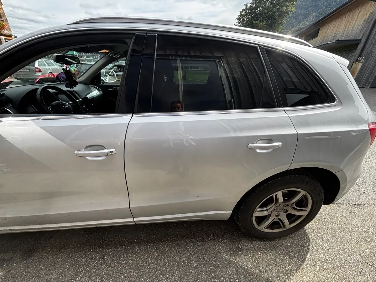 Audi Q5 2009 photo 3