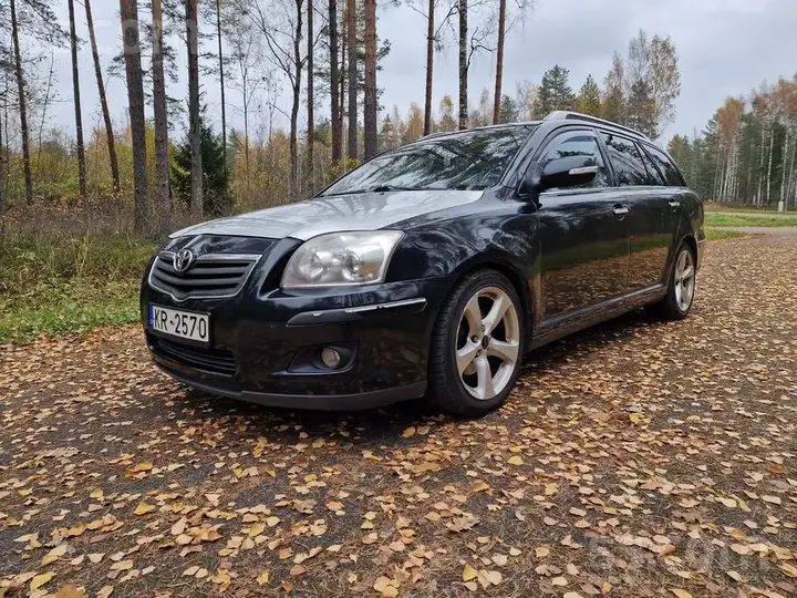 Toyota Avensis 2006 photo 5