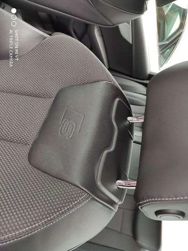Audi A4 2020 photo 2