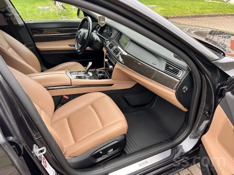 BMW 730 2015 photo 5
