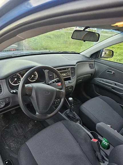 Kia Rio 2006 photo 3
