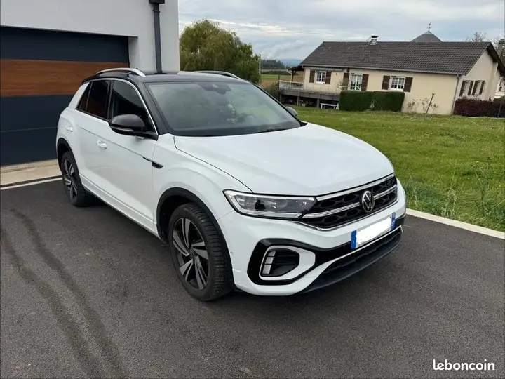 Volkswagen T-Roc 2022 photo 2