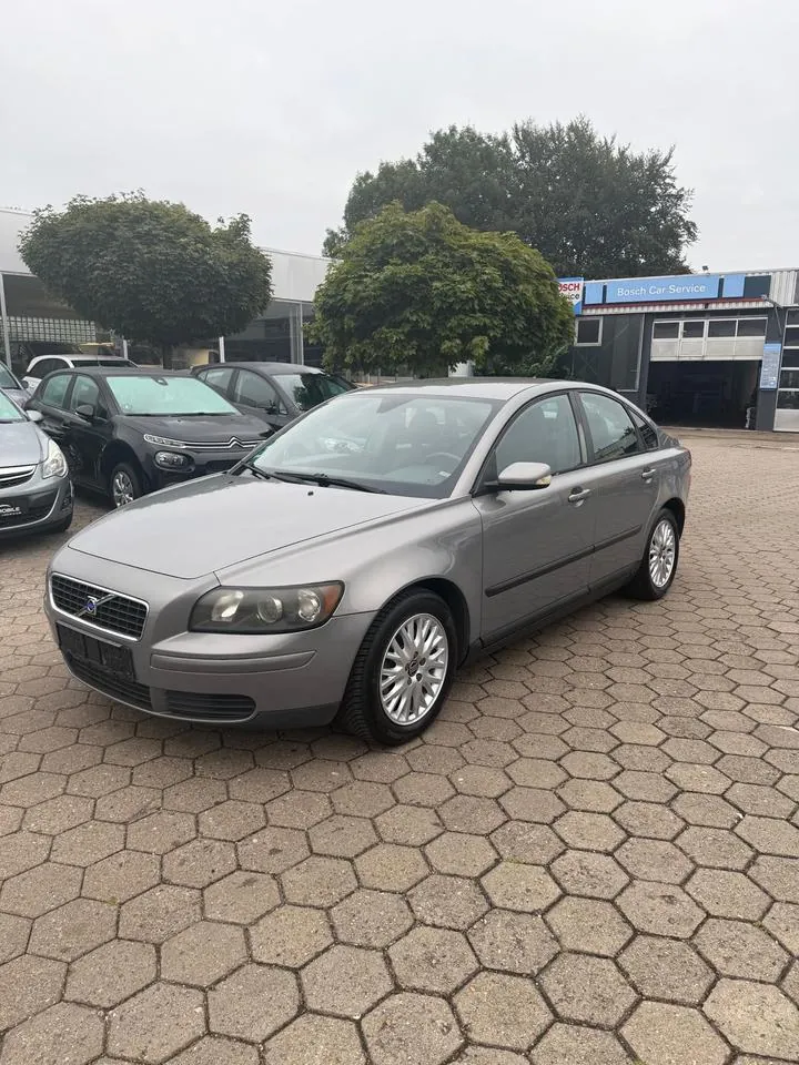 Volvo S40