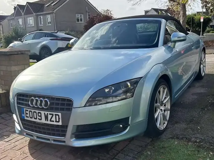 Audi Tt 2009 photo 2