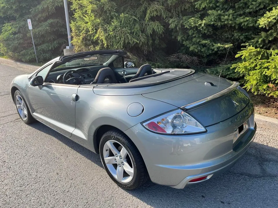 Mitsubishi Eclipse 2009 photo 3