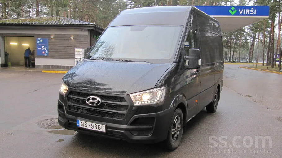 Hyundai H350