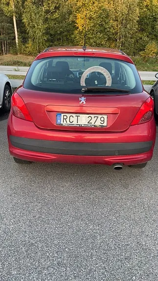 Peugeot 207 2008 photo 3