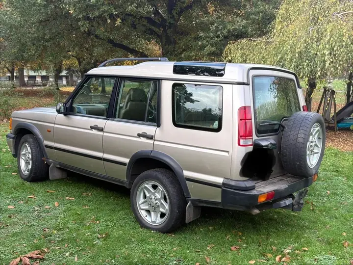 Land Rover Discovery 2001 photo 4