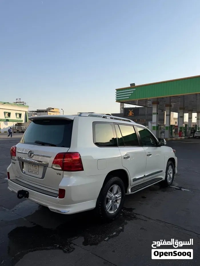 Toyota Land Cruiser 2012 photo 4