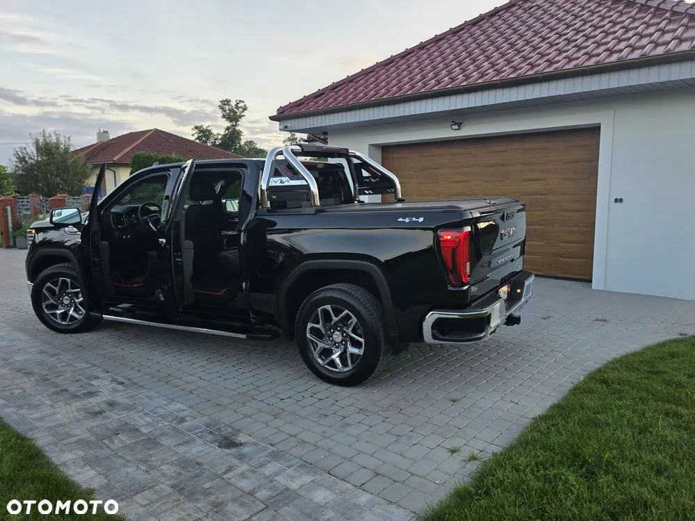 GMC Sierra 2025 photo 3