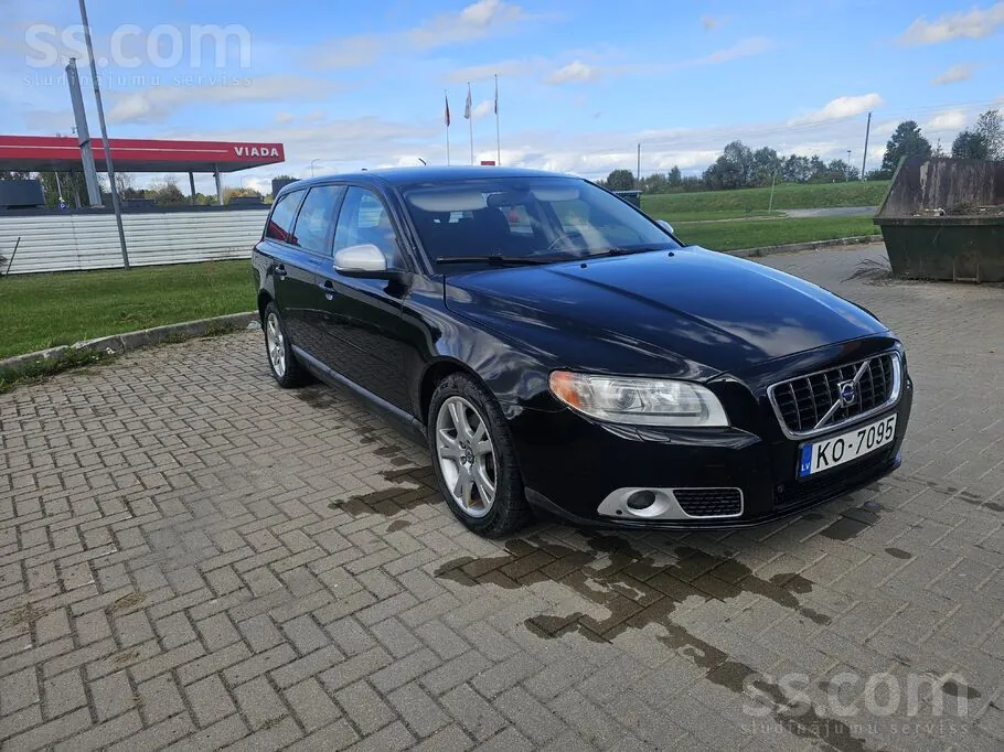 Volvo V70 2008 photo 3