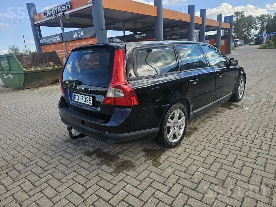 Volvo V70 2008 photo 4