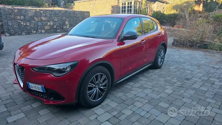 Alfa Romeo Stelvio 2023 photo 4