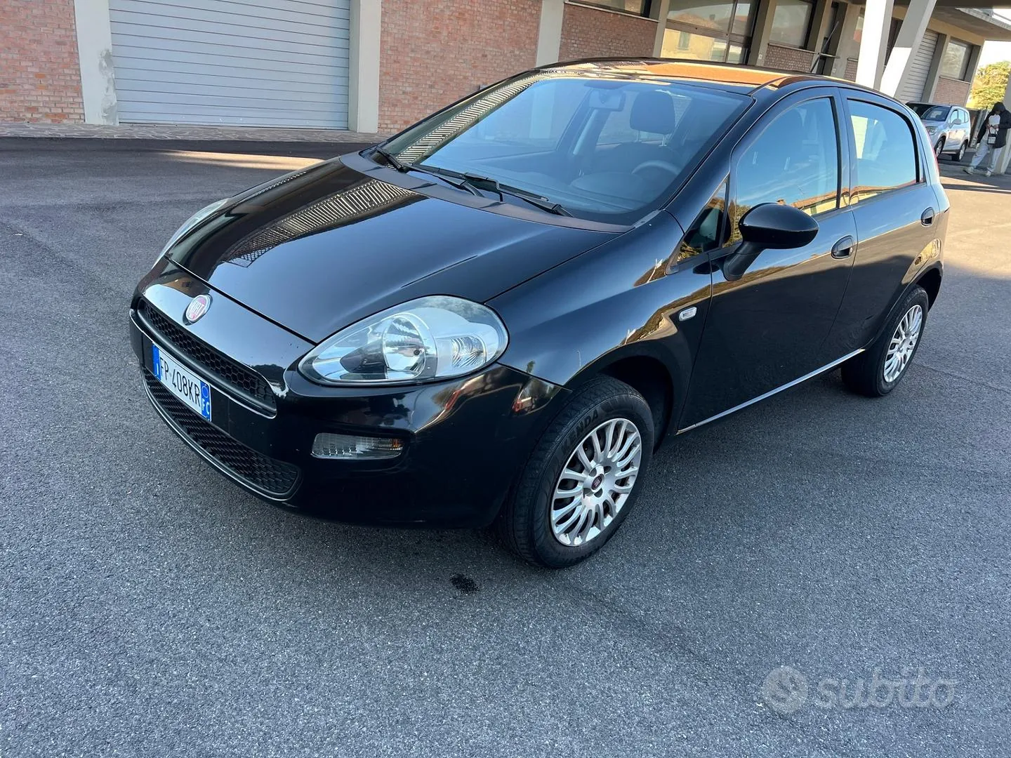 Fiat Punto 2018 photo 2