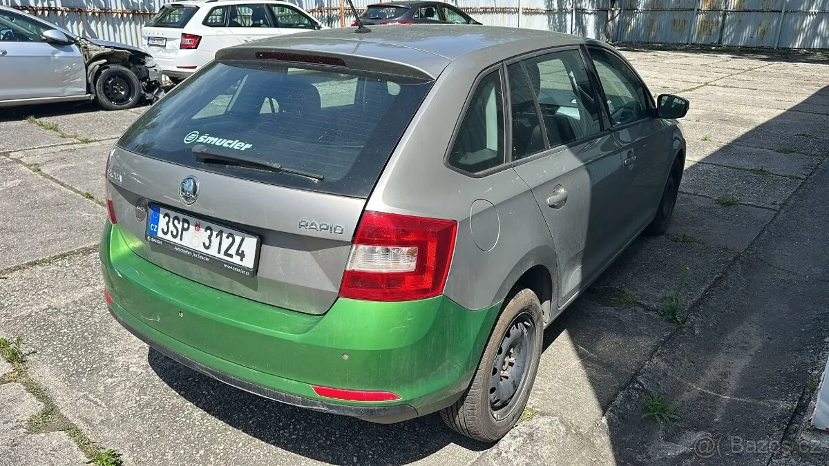 Dacia Duster 2013 photo 4