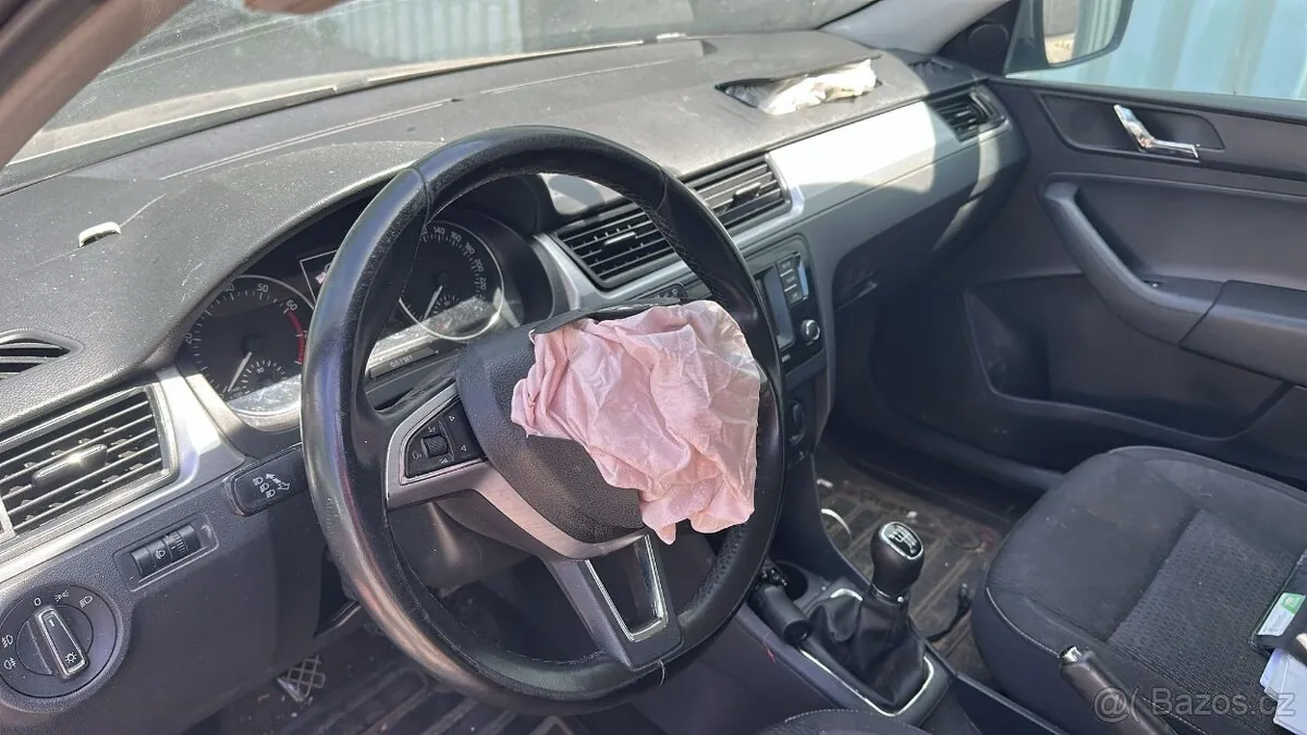 Dacia Duster 2013 photo 5
