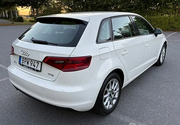 Audi A3 2014 photo 3