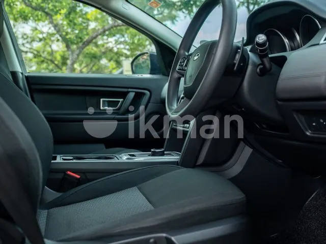 Land Rover Discovery Sport 2018 photo 3