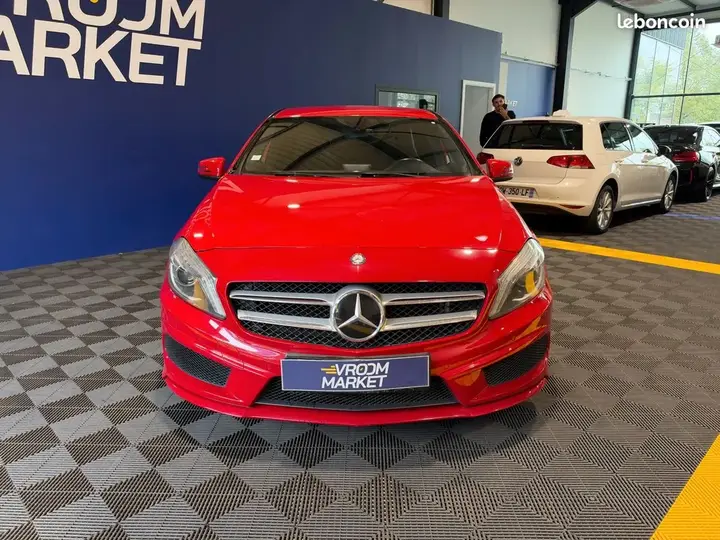 Mercedes-Benz A-Class 2012 photo 3