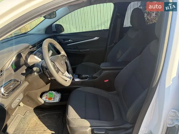 Chevrolet Bolt Euv 2023 photo 5
