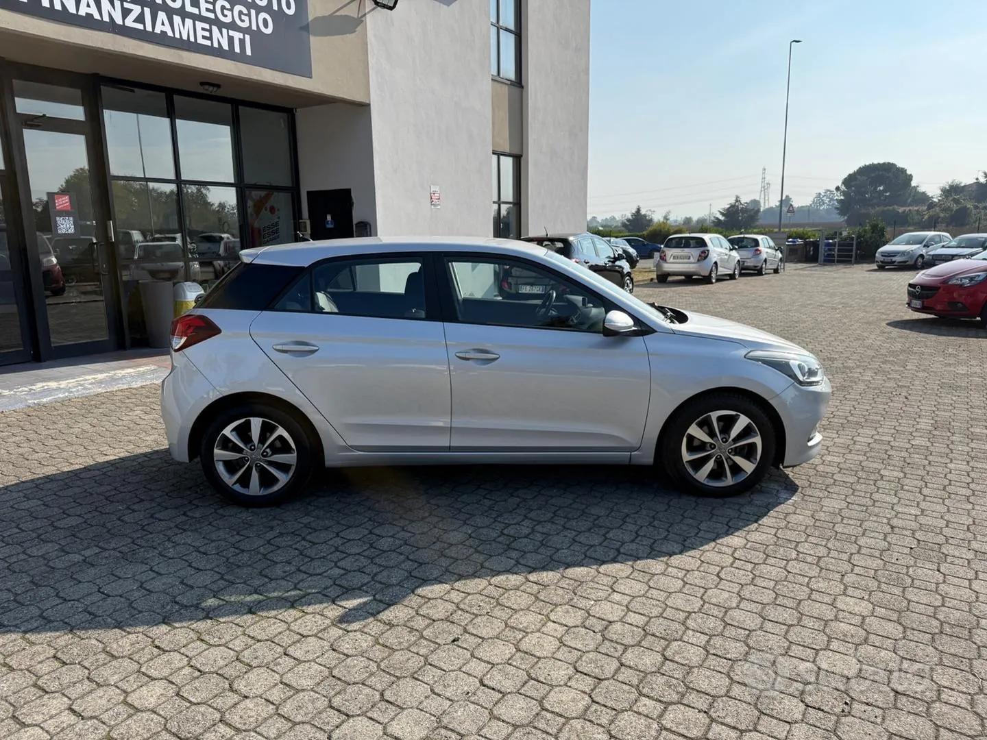 Hyundai I20 2016 photo 3