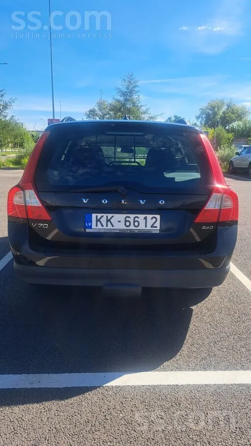 Volvo V70 2010 photo 5